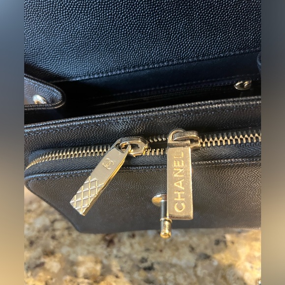 Chanel Affinity Small Bag Authentic ❤️❤️❤️ - Picture 9 of 13